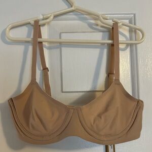 SKIMS Fits Everybody Unlined Demi Bra